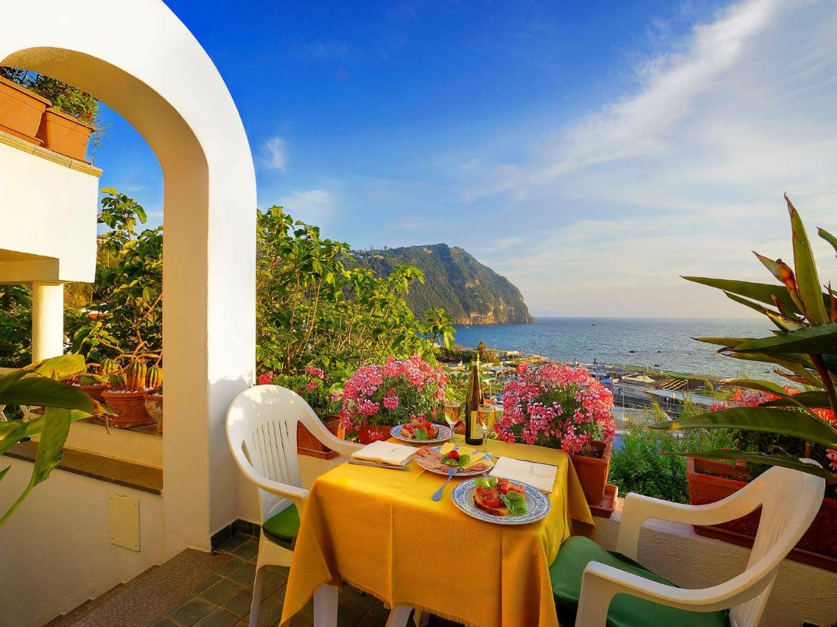 Appartamenti Casa Del Sole Forio  Luaran gambar